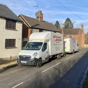 MOVING HOUSE READ OUR EASY PACKING GUIDE