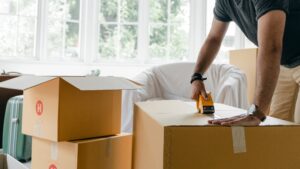 How to Pack and Prepare to Move House