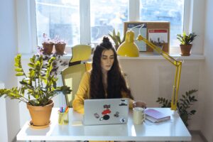 How to clear space for a home office