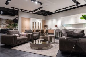 How to store furniture