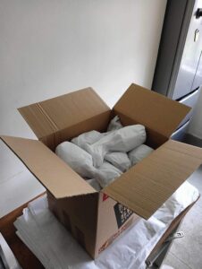 Packing materials and kits