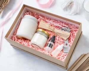 Organize your Christmas Decorations with DIY storage box
