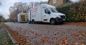 What is the best way to find removalists in Spain