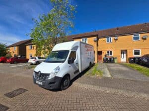 What makes a tree removal service reliable?